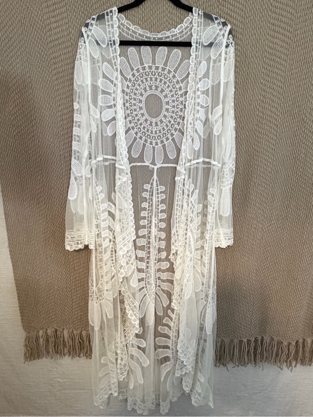 CUPSHE White Floral Lace Open-Front Sheer Lightweight Kimono size M